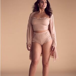 Victoria's Secret Pink Lace Trim Cami Set. No robe. Size M